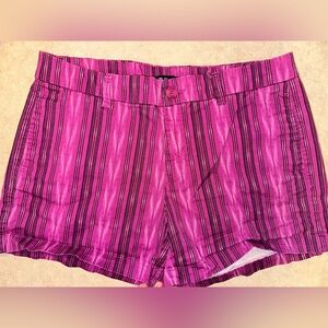 Gap Stretch sz‎ 10 Shorts Purple/Dark Mauve and Black